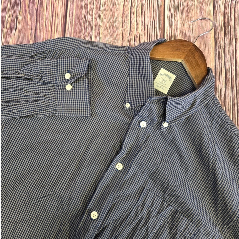 Brooks Brothers Button Down Mens Large Navy Gingham Regent Fit Cotton Shirt